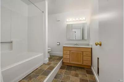 1005 Clark Street, Santa Rosa, CA 95404 - Photo 24