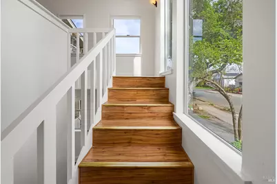 1005 Clark Street, Santa Rosa, CA 95404 - Photo 20