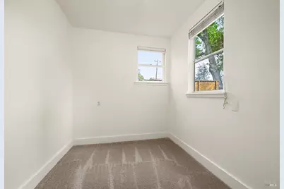 1005 Clark Street, Santa Rosa, CA 95404 - Photo 26