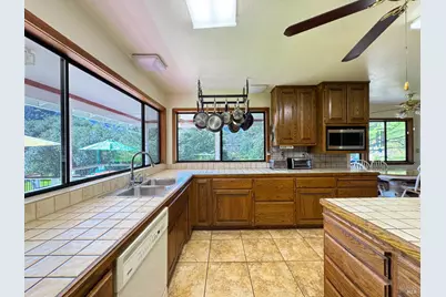 1800 Boonville Road, Ukiah, CA 95482 - Photo 22