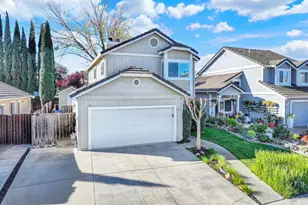 696 Poppy Cir, Vacaville, CA 95687 - Photo 2