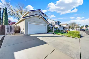 696 Poppy Cir, Vacaville, CA 95687 - Photo 6