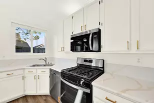 696 Poppy Cir, Vacaville, CA 95687 - Photo 30