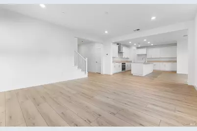 7337 Willowglen Drive, Rohnert Park, CA 94928 - Photo 8