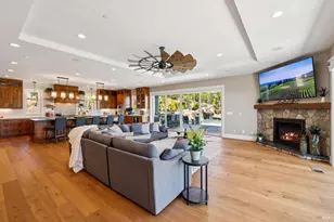 3882 Royal Manor Pl, Santa Rosa, CA 95404 - Photo 2