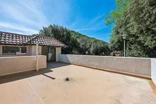 11 Pueblo Dr, San Rafael, CA 94903 - Photo 50
