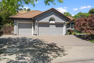 2236 Silver Fox Circle, Fairfield, CA 94534 - Photo 2