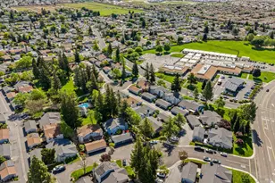 131 Cambridge Dr, Vacaville, CA 95687 - Photo 42