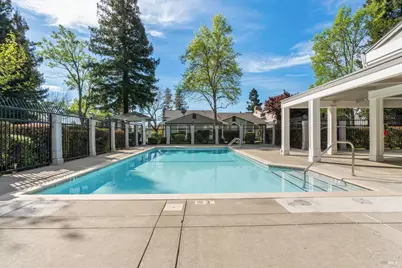 131 Cambridge Drive, Vacaville, CA 95687 - Photo 36