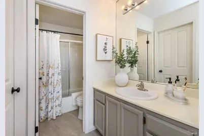 2083 Easton Drive, Petaluma, CA 94952 - Photo 18