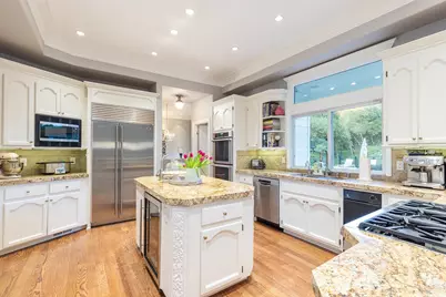 389 Saint Andrews Drive, Napa, CA 94558 - Photo 10