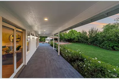 15119 Grove Street, Healdsburg, CA 95448 - Photo 30