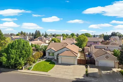 207 Laurelwood Way, Vacaville, CA 95687 - Photo 76