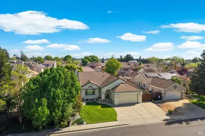 207 Laurelwood Way, Vacaville, CA 95687 - Photo 78