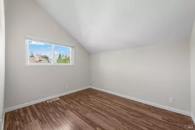 130 Longview Drive, Vacaville, CA 95687 - Photo 46