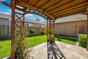 130 Longview Dr, Vacaville, CA 95687 - Photo 58