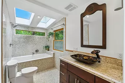 7395 Sir Francis Drake Boulevard, Lagunitas, CA 94938 - Photo 16