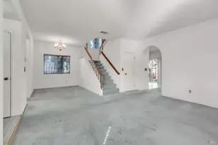 356 Jacaranda Dr, Suisun City, CA 94585 - Photo 4