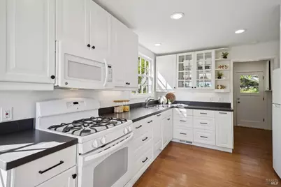 152 Almonte Boulevard, Mill Valley, CA 94941 - Photo 12