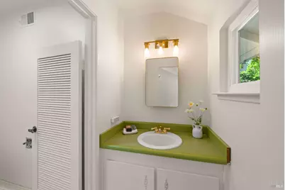 215 Wykoff Drive, Vacaville, CA 95688 - Photo 20