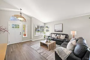 736 Notre Dame Dr, Vacaville, CA 95687 - Photo 6