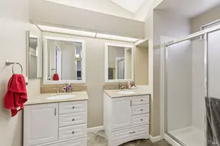 1294 Mayfield Cir, Suisun City, CA 94585 - Photo 24