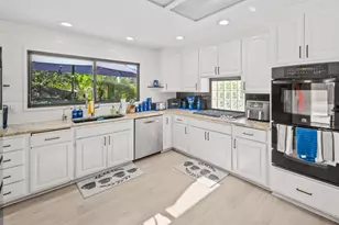 1081 Tamarisk Dr, Napa, CA 94559 - Photo 20