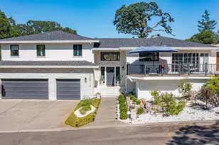 1081 Tamarisk Dr, Napa, CA 94559 - Photo 4