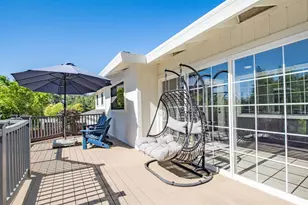 1081 Tamarisk Dr, Napa, CA 94559 - Photo 8