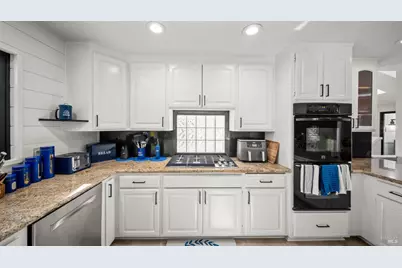 1081 Tamarisk Drive #A, Napa, CA 94559 - Photo 22