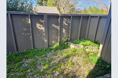 7643 Camino Colegio, Rohnert Park, CA 94928 - Photo 8