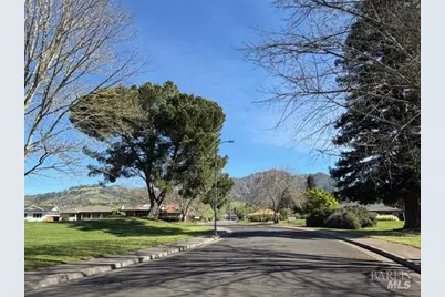 339 Twin Lakes Drive, Santa Rosa, CA 95409 - Photo 14