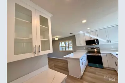 339 Twin Lakes Drive, Santa Rosa, CA 95409 - Photo 6