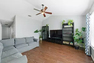 1706 Ventura Way, Suisun City, CA 94585 - Photo 6