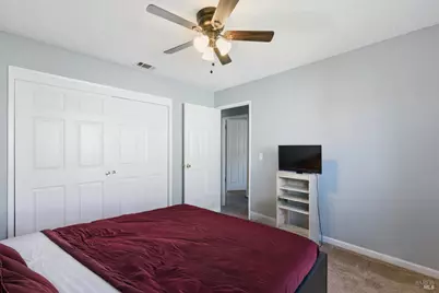 1706 Ventura Way, Suisun City, CA 94585 - Photo 26