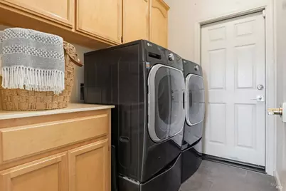 1043 Allen Street, Petaluma, CA 94954 - Photo 42