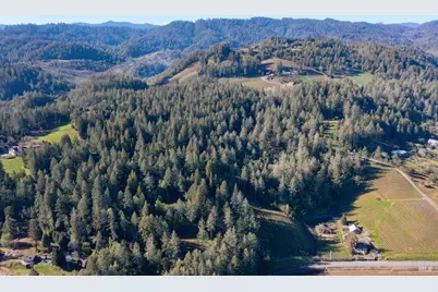 3210 W Dry Creek Road, Healdsburg, CA 95448 - Photo 10