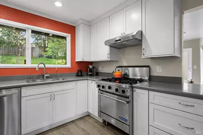 1312 Foothill Drive, Healdsburg, CA 95448 - Photo 10