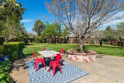 10 Saint John Court, Novato, CA 94947 - Photo 22