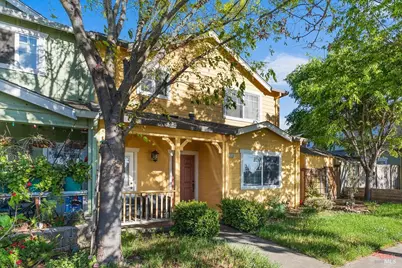 2310 Iroquois Street, Santa Rosa, CA 95403 - Photo 2