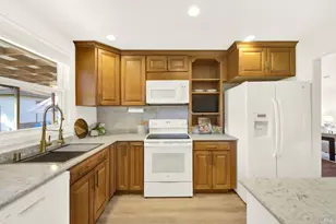 2811 Cypress St, Napa, CA 94558 - Photo 14