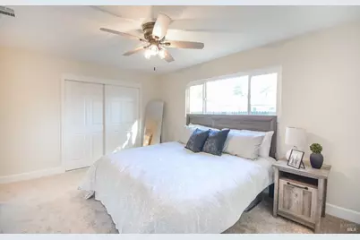 905 W F Street, Dixon, CA 95620 - Photo 18