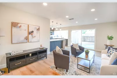 905 W F Street, Dixon, CA 95620 - Photo 10