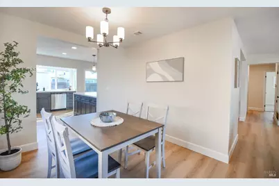 905 W F Street, Dixon, CA 95620 - Photo 8