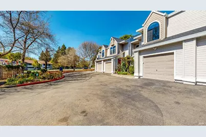 158 N Dutton Avenue, Santa Rosa, CA 95401 - Photo 4