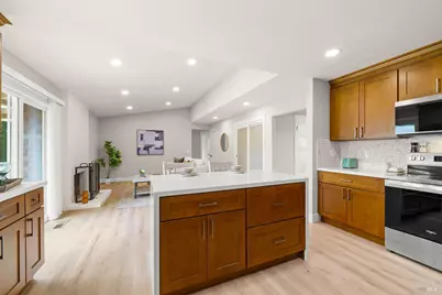 172 Salinas Drive, Vacaville, CA 95688 - Photo 14