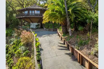 155 De Burgh Drive, San Anselmo, CA 94960 - Photo 2