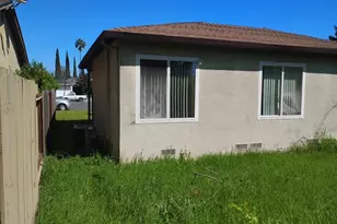 883 Inverness Ct, Fairfield, CA 94533 - Photo 2