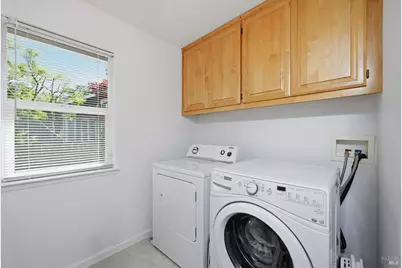 469 Riesling Street, Cloverdale, CA 95425 - Photo 14