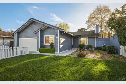 105 Falcon Drive, Cotati, CA 94931 - Photo 2
